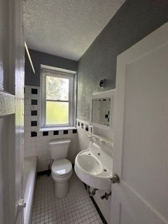Building Photo - 6621 Blakemore St