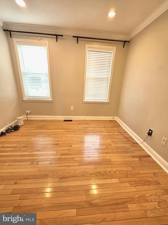 Building Photo - 1209 Florida Ave NE