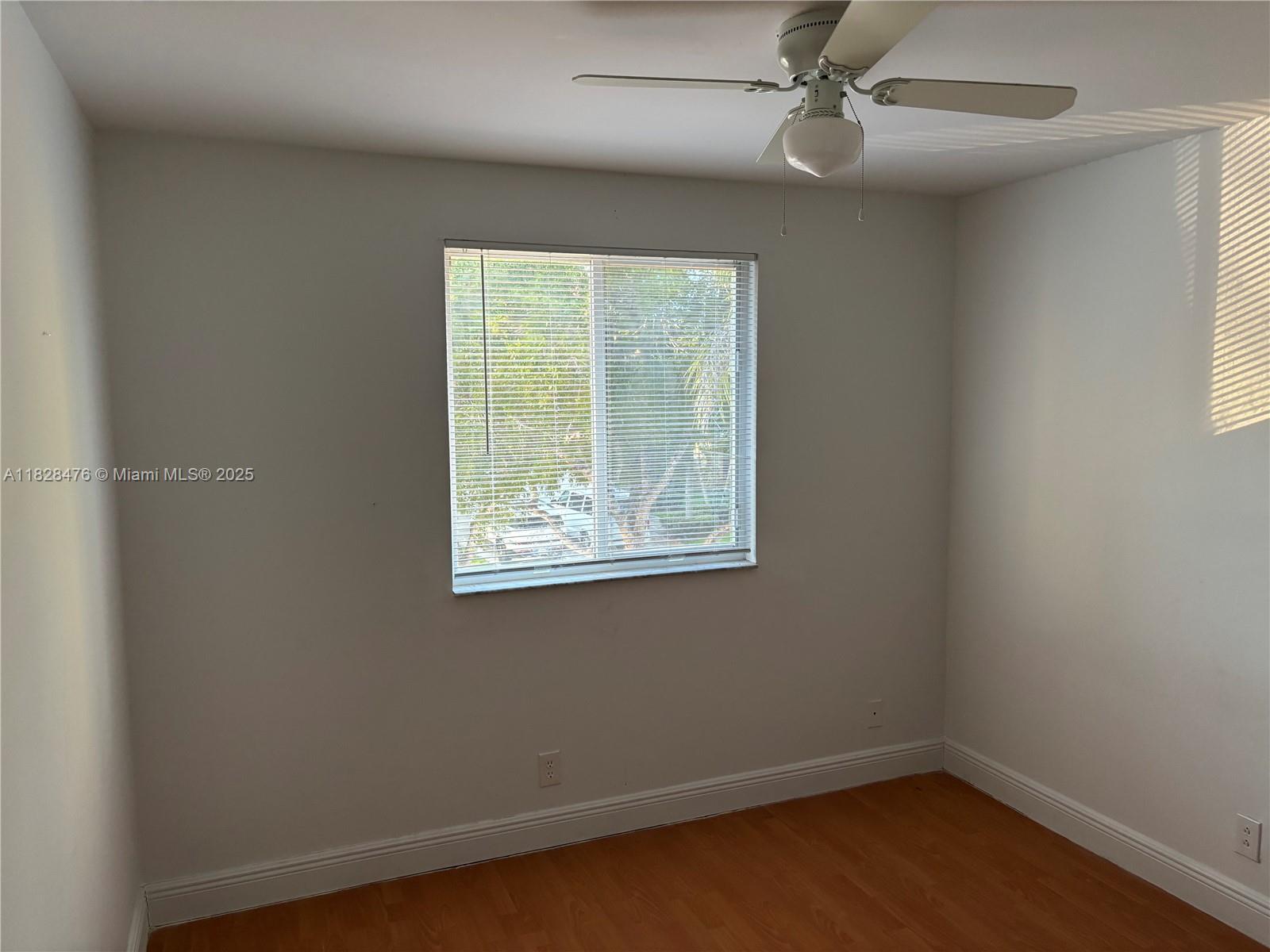 Building Photo - 4361 Dogwood Cir