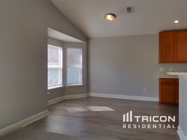 Building Photo - 961 Misty Maple Ct