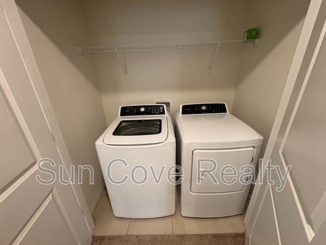 Building Photo - 32997 Kaloko Rd