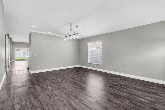 Building Photo - Spacious Renovated 4-Bedroom Home in Land O’ Lakes Near Veterans Expressway