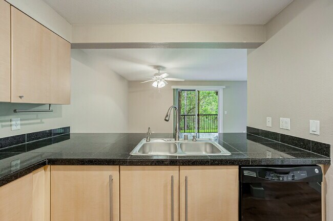 Building Photo - 11313 NE 128th St