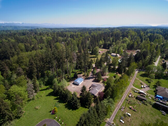 Building Photo - 13315 Lost Lake Rd