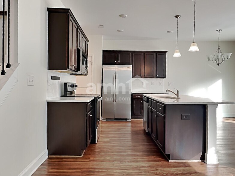 Building Photo - 1204 Bethany Dallas Dr