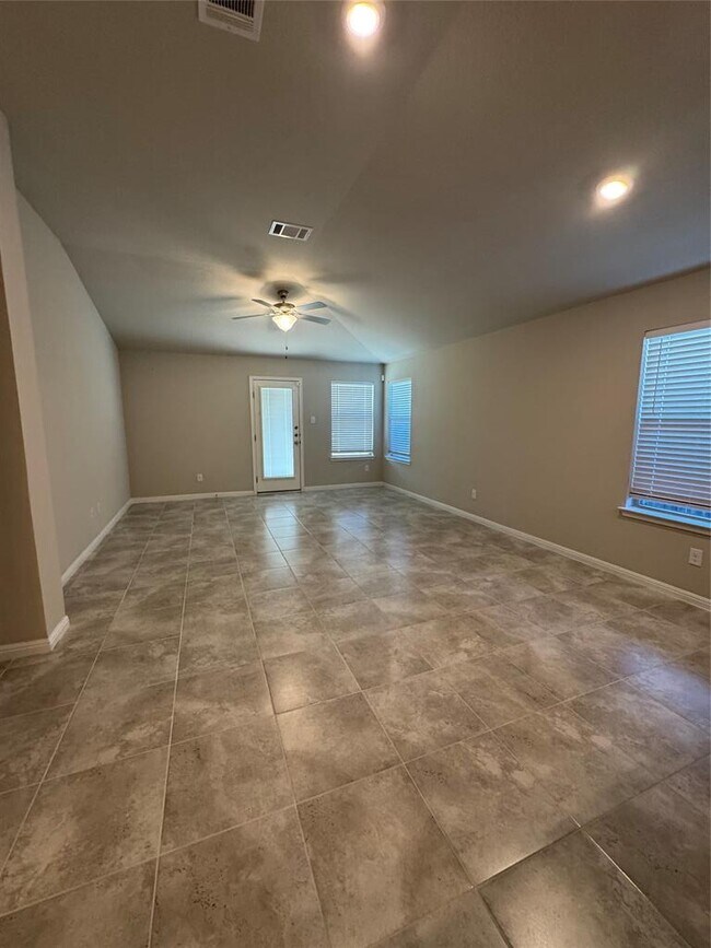 Building Photo - 12301 Amber Lynn Path