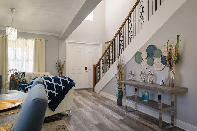 Building Photo - 5569 SE Hammock Reserve Terrace