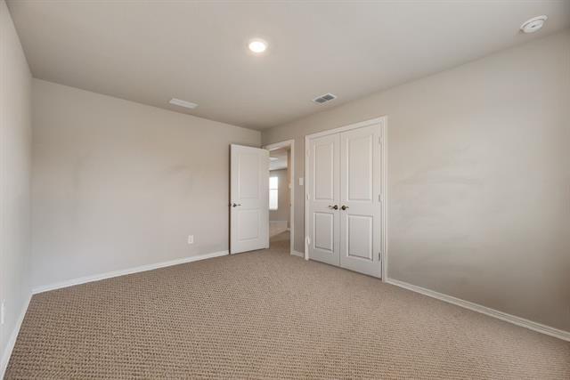 Building Photo - 605 Willet Dr