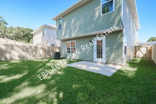 Building Photo - 317 Dahlquist-