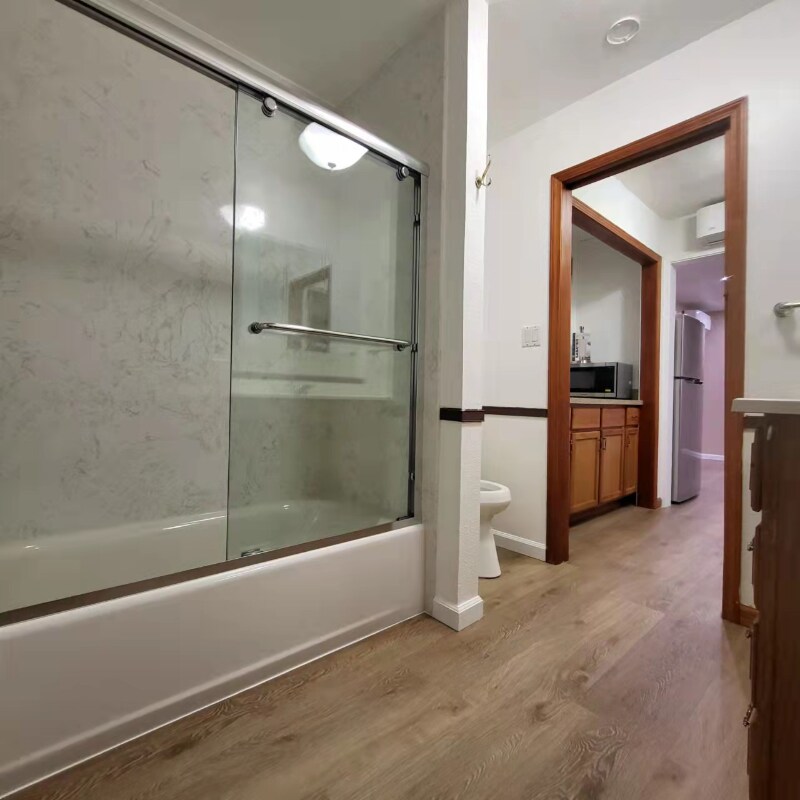 Building Photo - 1871 Peach Pl