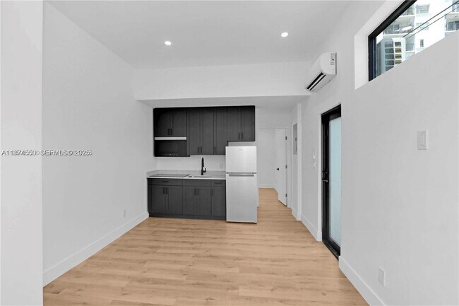 Building Photo - 7801 Byron Ave