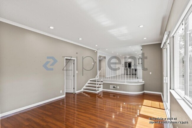 Building Photo - 5016 Wembley Ct