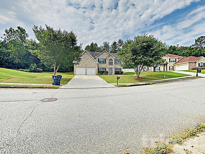 Building Photo - 4275 Spur Look Crossing