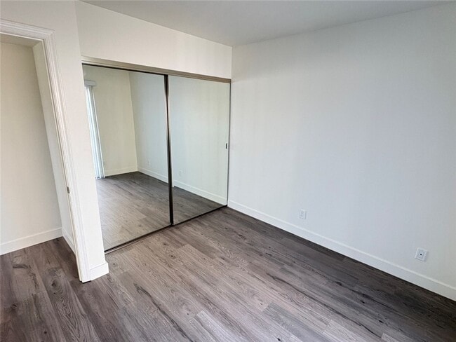 Building Photo - 310 Corsair Way