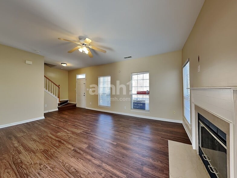 Building Photo - 13220 Lampmeade Ln