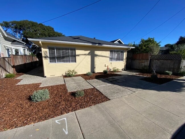 Building Photo - 284-286 Junipero