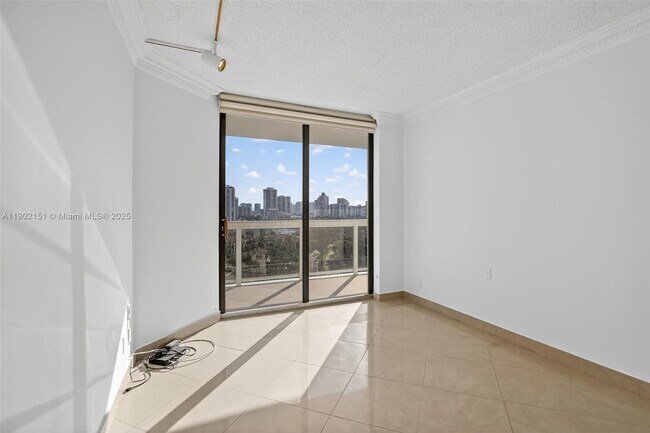 Building Photo - 20185 E Country Club Dr