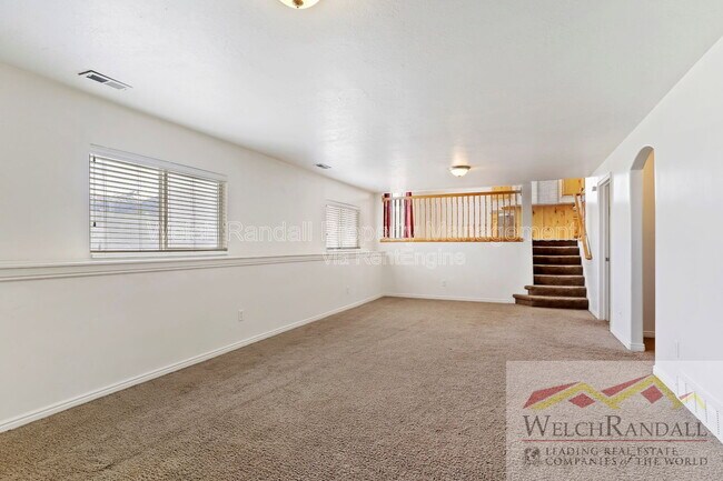 Building Photo - 2126 Pebblebrook Rd