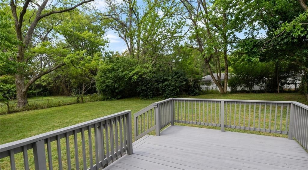 Building Photo - 2191 Greystone Way