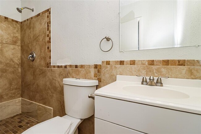 Building Photo - 2740 38th St S