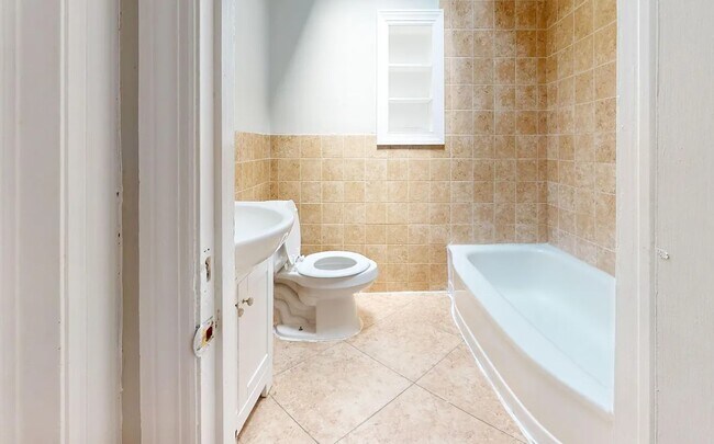 Building Photo - 1370 N 75th St