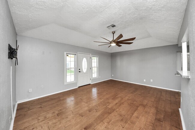 Building Photo - 3514 Spanish Acorn Ln