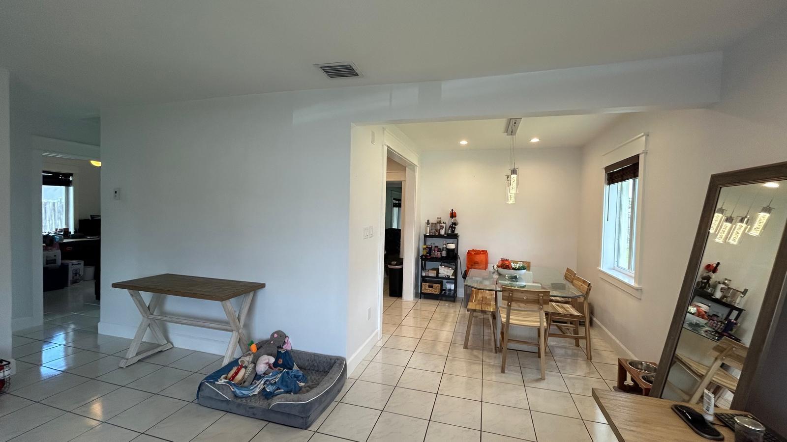 Building Photo - 6790 SW 18th St