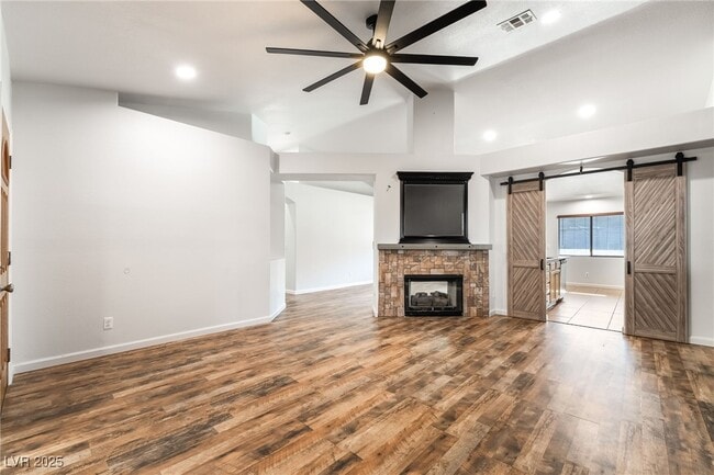 Building Photo - 325 Waterwheel Falls Dr