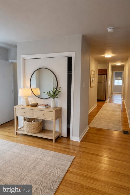 Building Photo - 525 N 32nd St