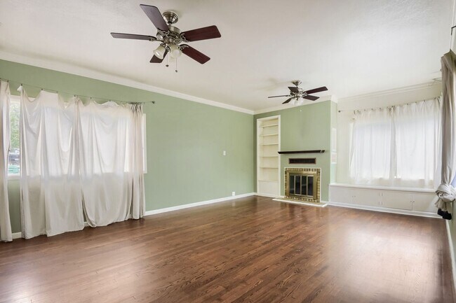 Building Photo - 7401 W 48th Ave