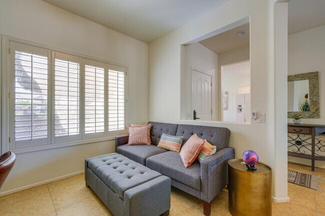 Building Photo - 16426 W Boulder Vista Dr