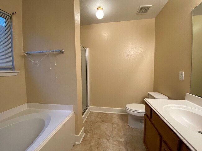 Building Photo - Great home in Sienna Plantation