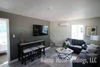 Building Photo - 7 Brookside Rd