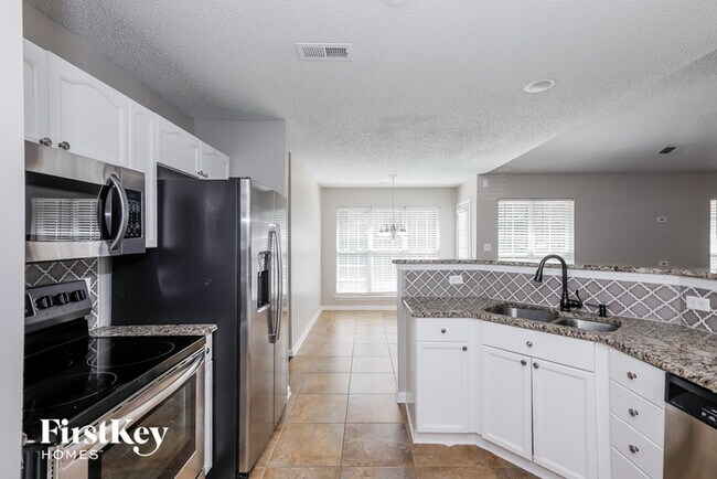 Building Photo - 13308 Woodland Farm Dr