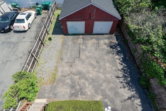 Building Photo - 228 Harvard St
