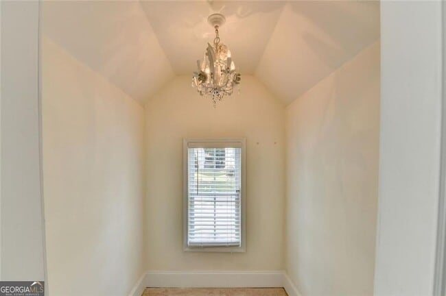 Building Photo - 335 Pintail Ct