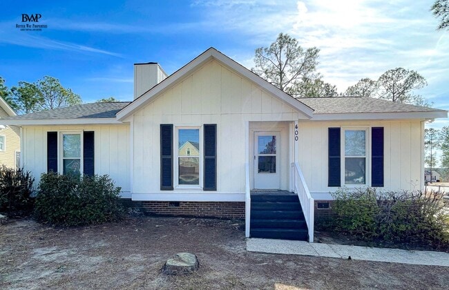 Primary Photo - 400 Ferncliffe Rd