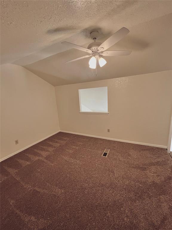 Building Photo - 1901 E Lindsey St