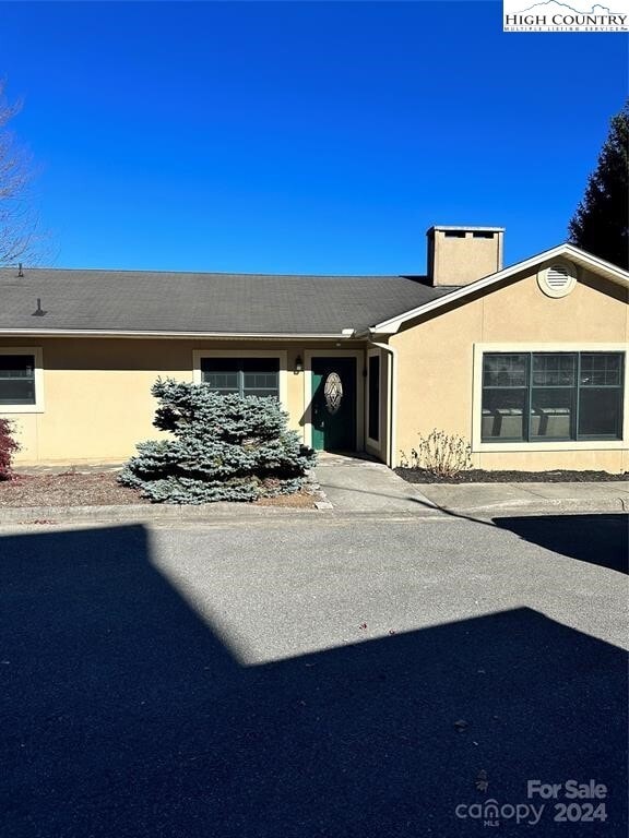 Building Photo - 140 Gateway Dr