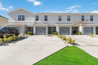 Building Photo - 2930 Fieldwood Cir