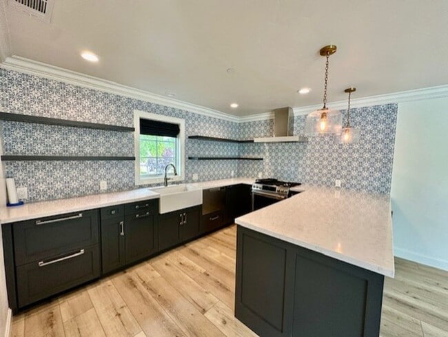Building Photo - Pristine Monte Sereno! Awesome Back House ...