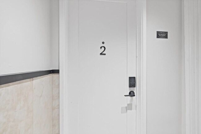 Building Photo - 115 Franklin St