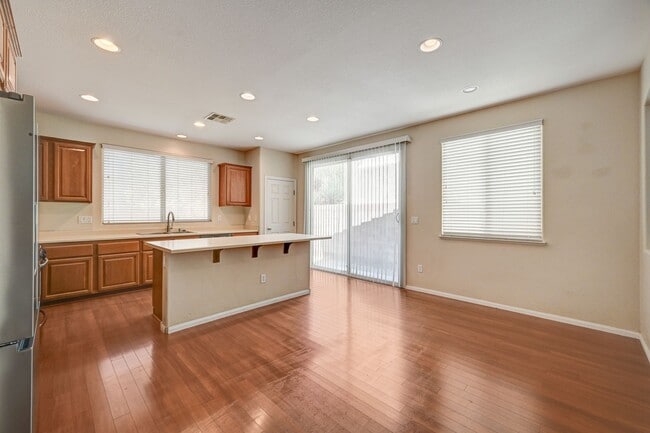 Building Photo - Single Story Single Family Home in Gated Community within N Las Vegas