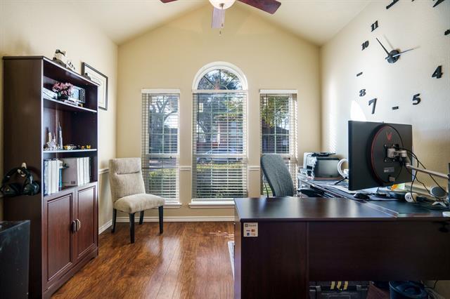 Building Photo - 2808 Pinnacle Dr