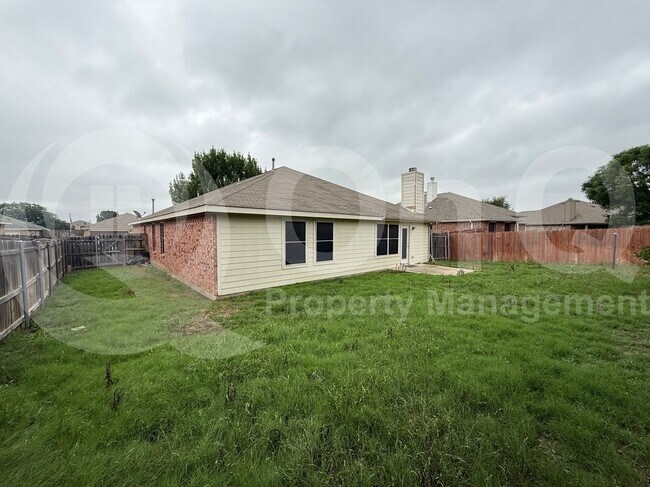 Building Photo - 14145 Gold Seeker Way