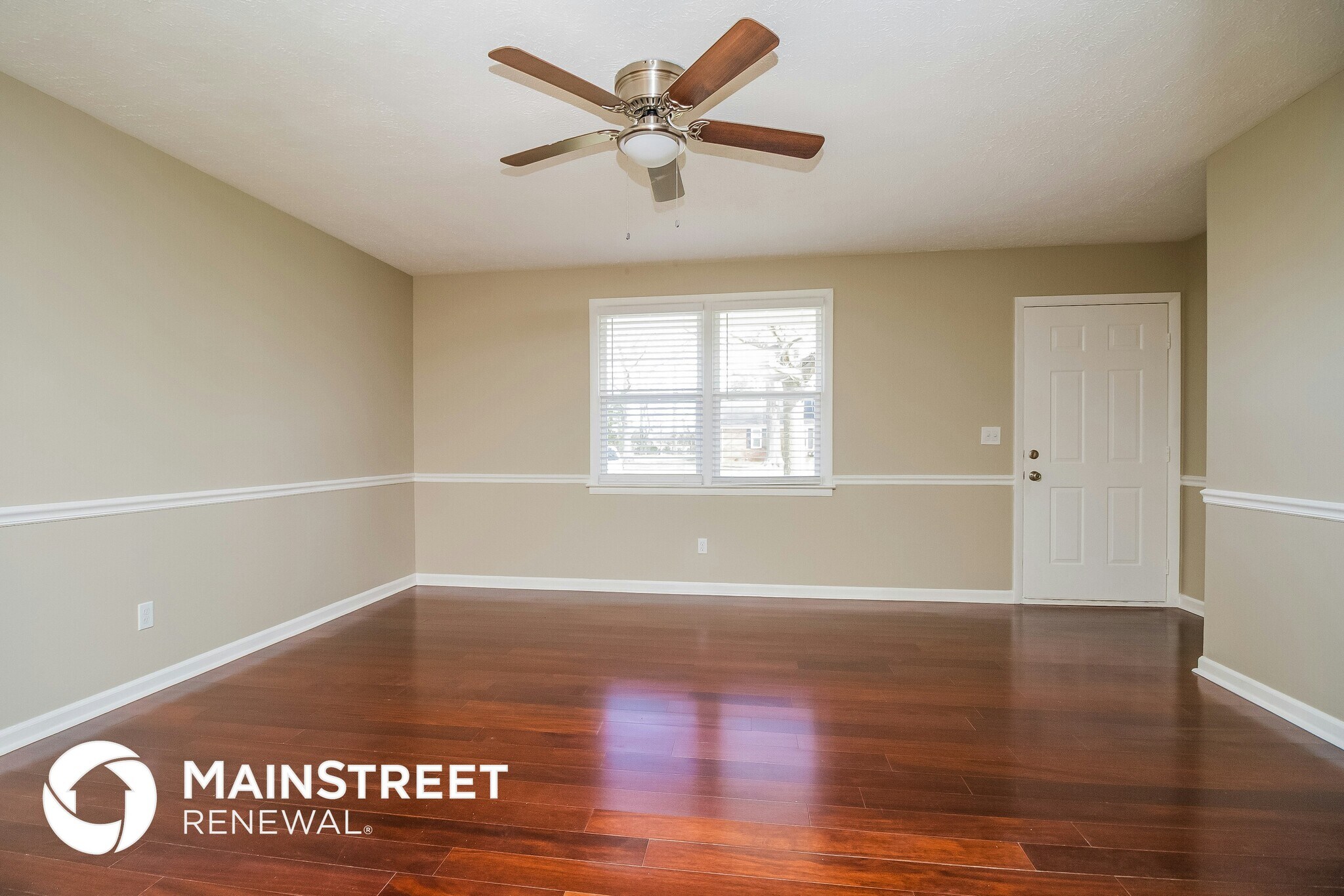 Building Photo - 320 Lake Farm Rd