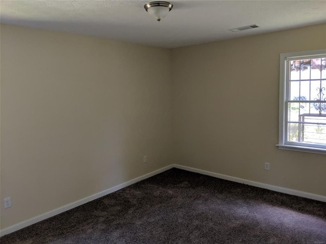 Building Photo - 515 Briarcliff Rd