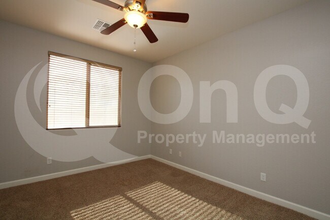 Building Photo - 1161 E Furness Dr