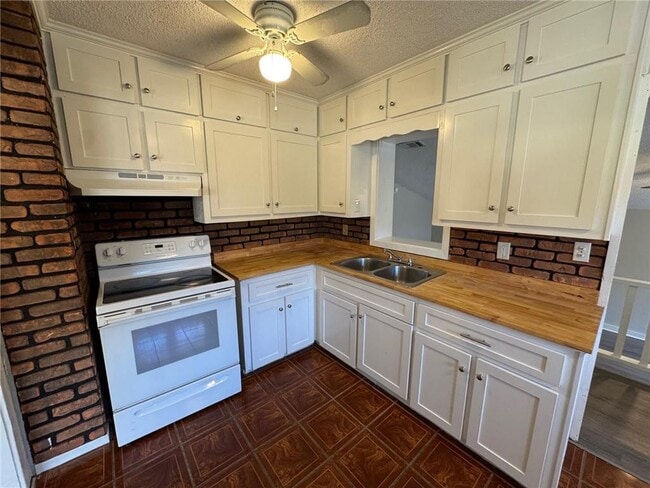 Building Photo - 3801 Del Monte Ct