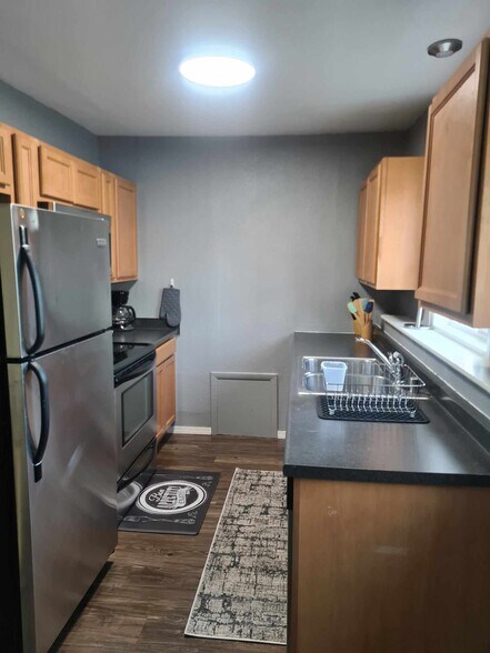 Kitchen - 2908 W 32nd Ave